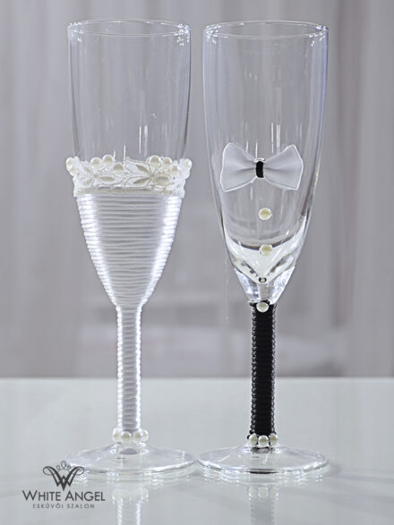 Esküvői csipkés pezsgős pohár
